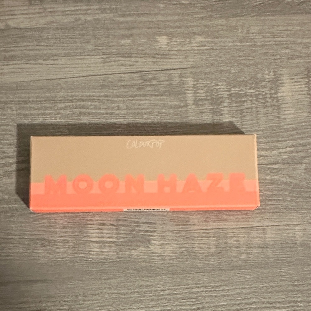 NWOT Colourpop Eyeshadow Palette - Cream, Brown, Pink - Picture 4 of 4